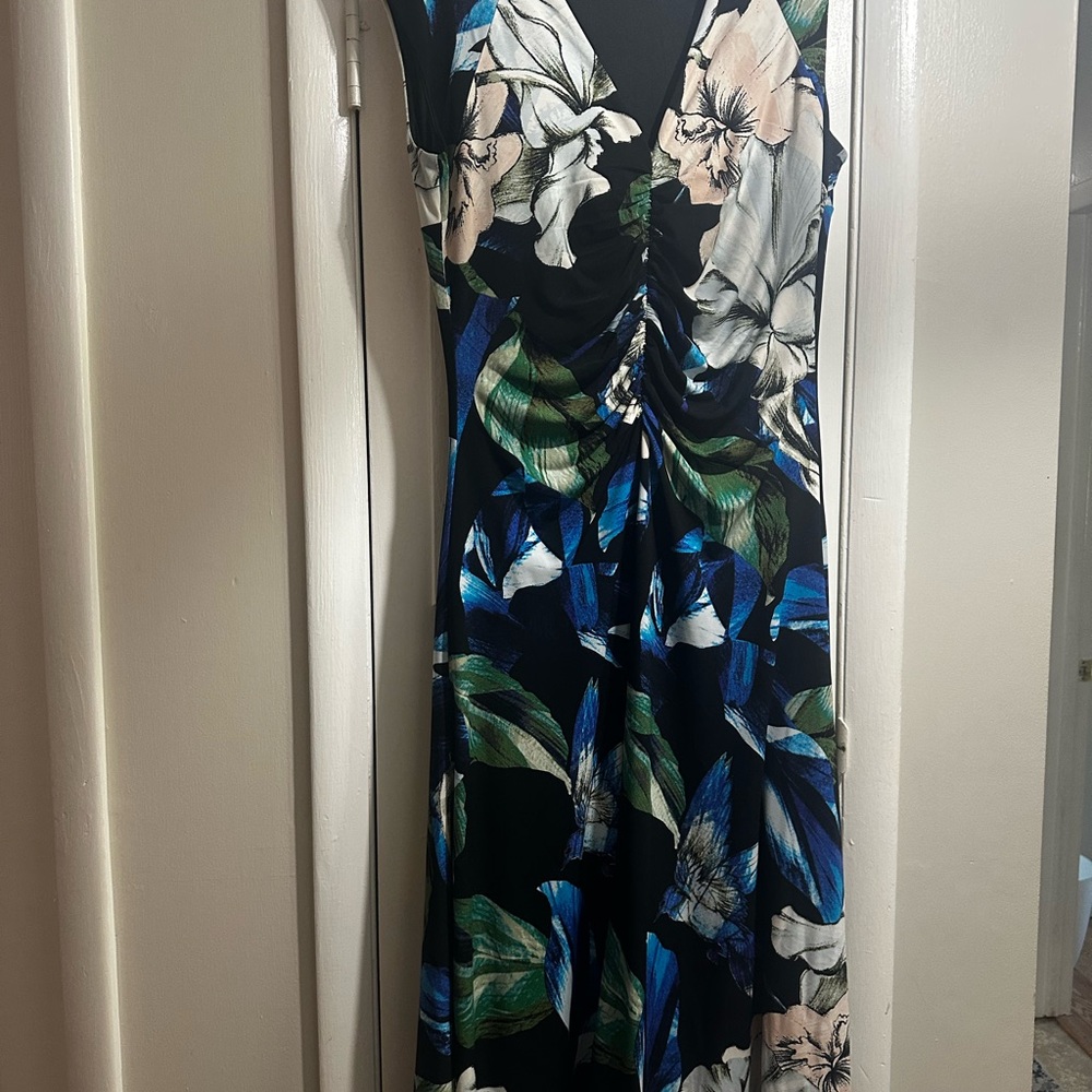 White House Black Market Blue Floral Midi• Maxi Dress